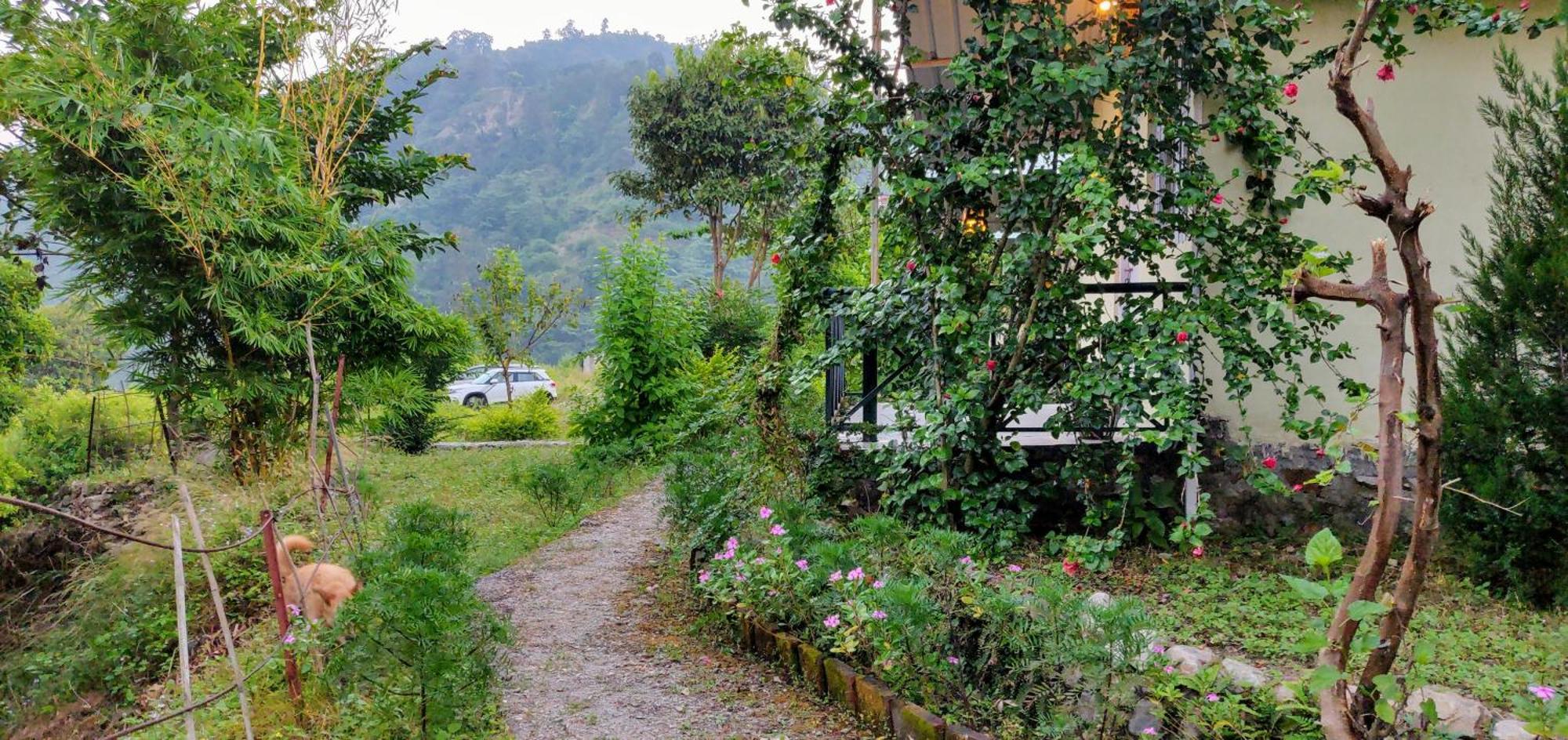 Shoolin Jungle Resort Rishīkesh Exterior foto