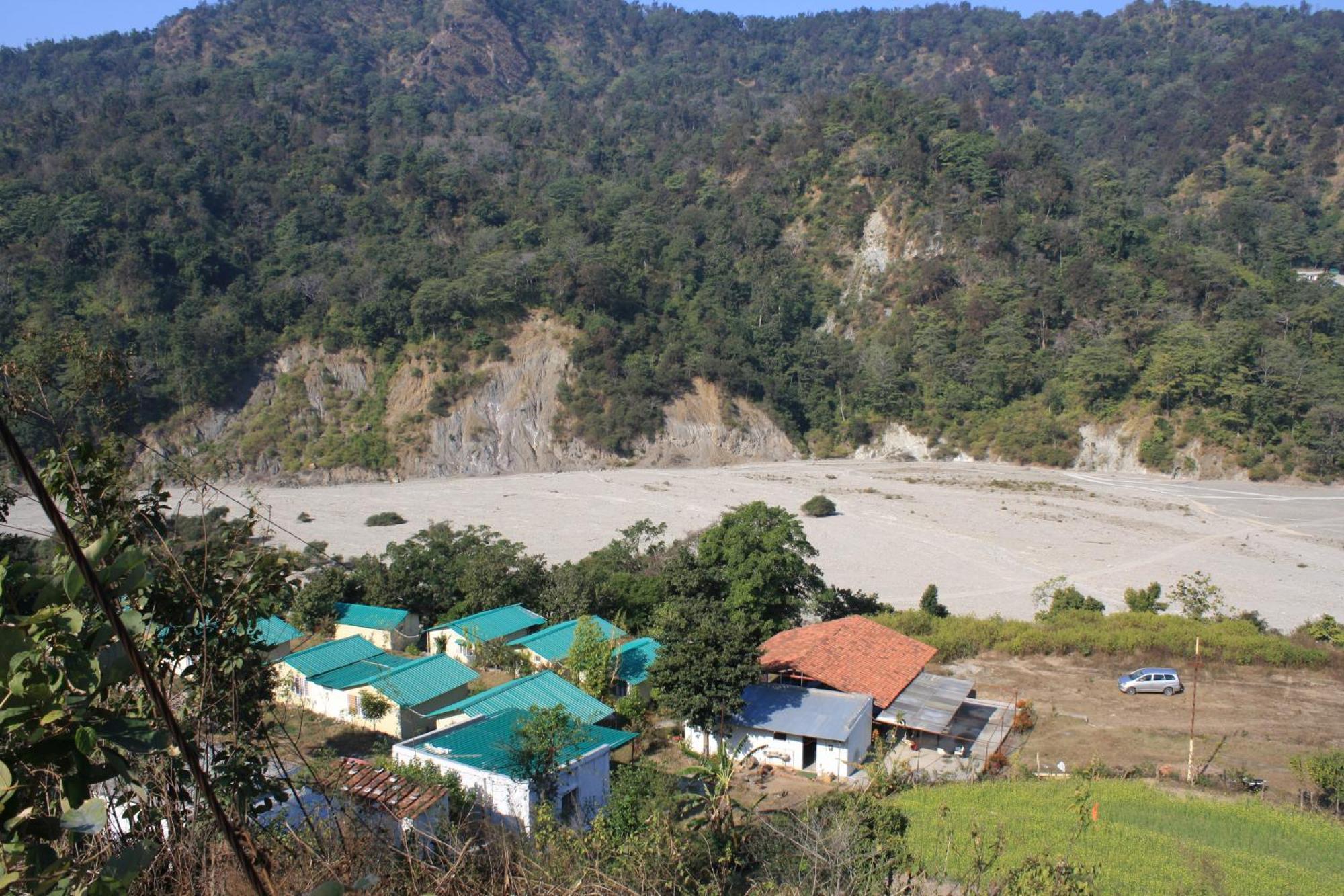 Shoolin Jungle Resort Rishīkesh Exterior foto