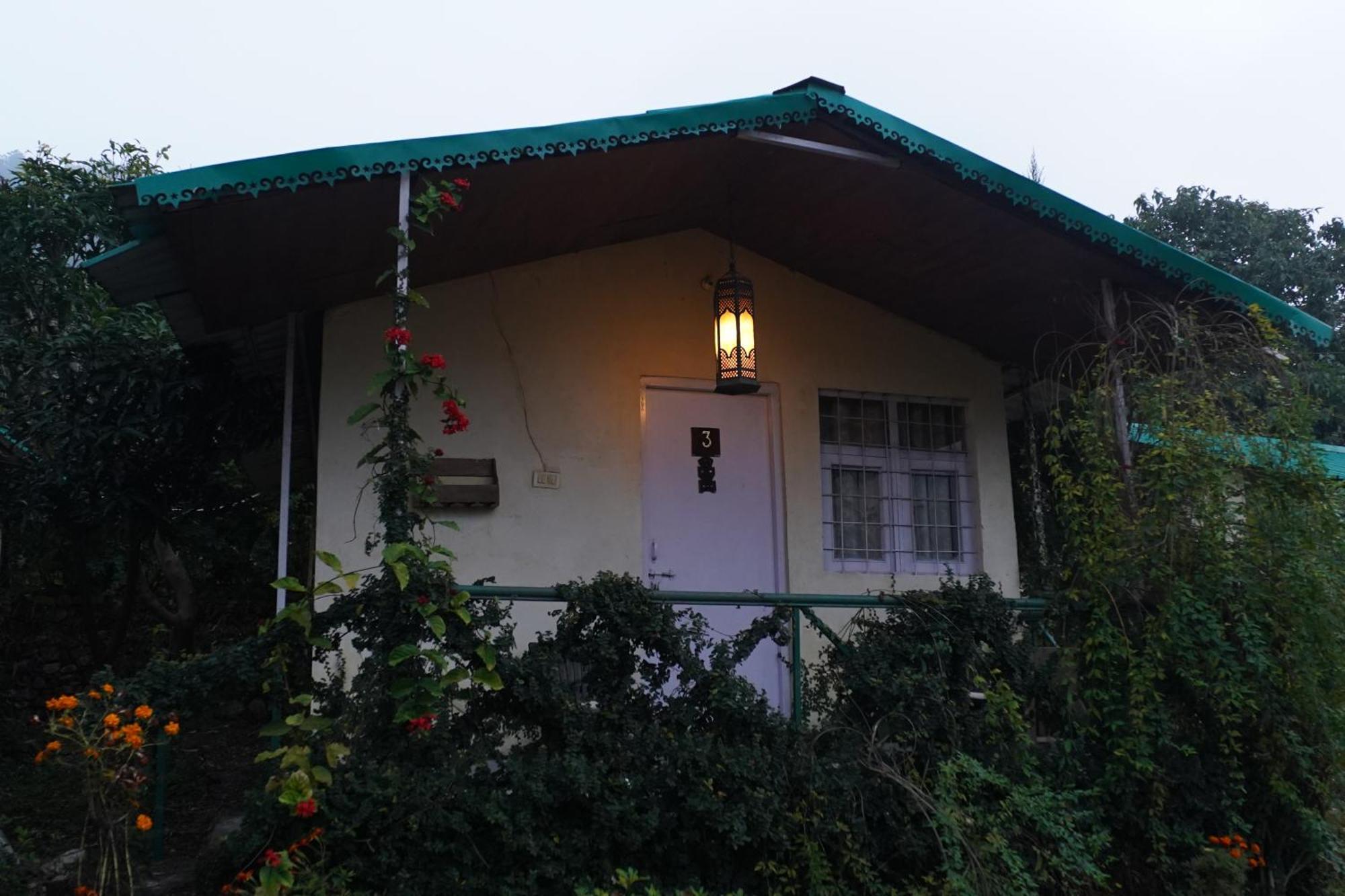 Shoolin Jungle Resort Rishīkesh Exterior foto